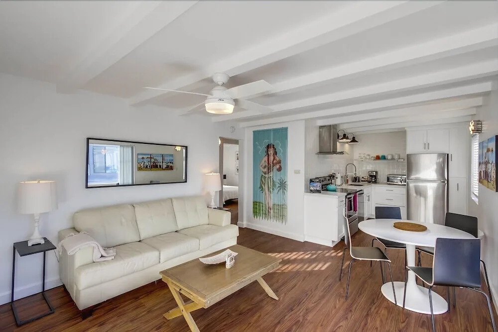 South Shore 3 2 Bedrooms 1 Bathroom Condo