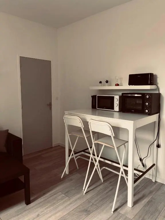 Rouen Les Chartreux Au Calme