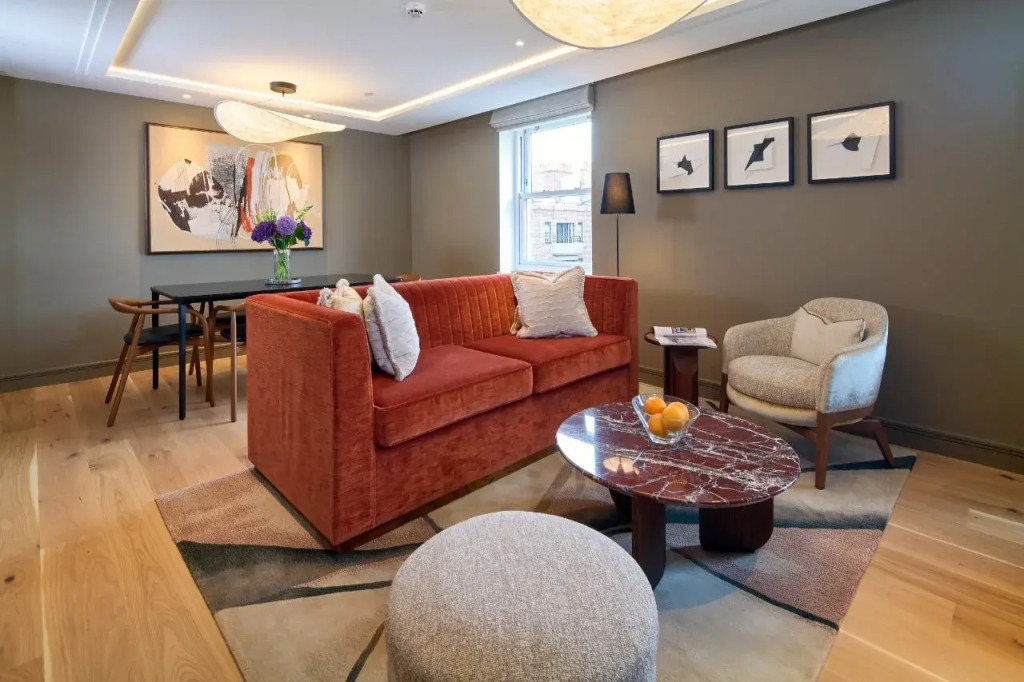 Cheval Phoenix House at Sloane Square