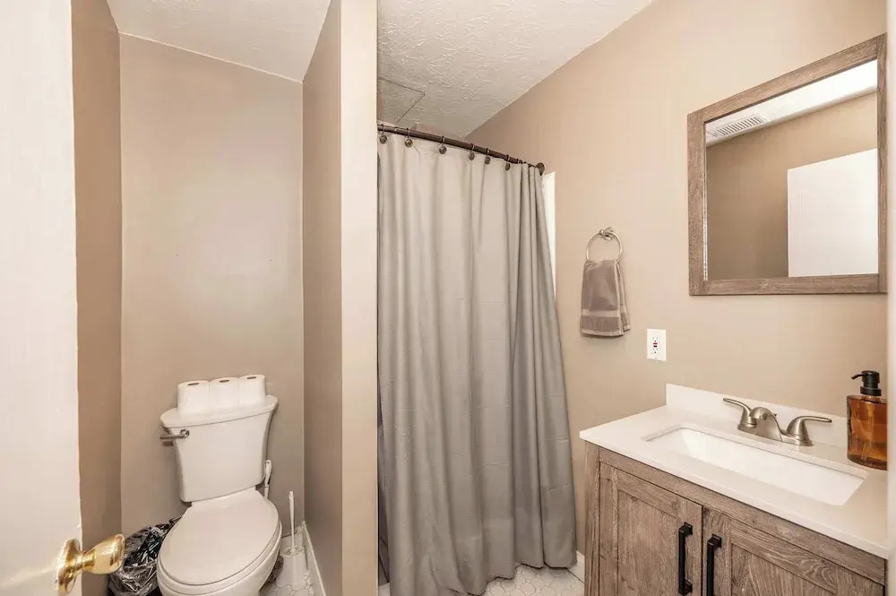 Monmouth Loft 1