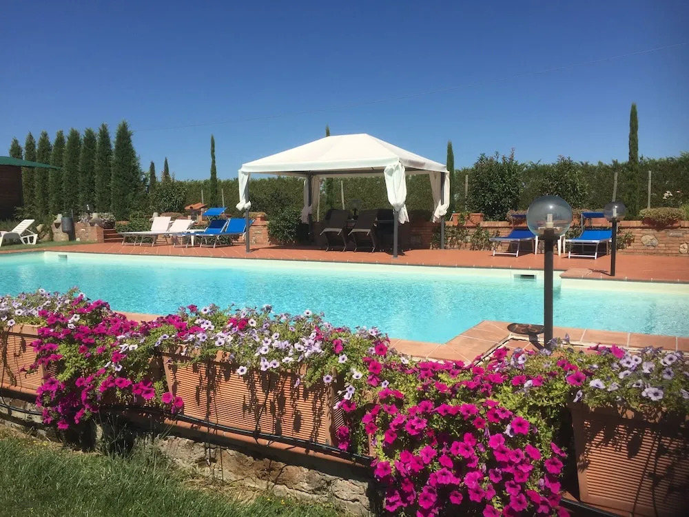 Agriturismo "Le Rondinelle"