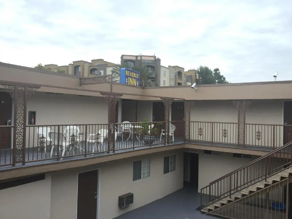 Beverly Inn