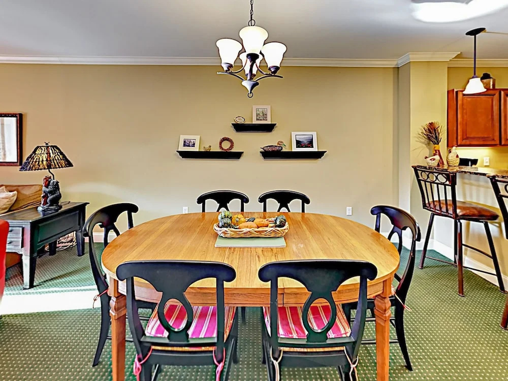 Bon Air #B3062 - 2 Br Condo