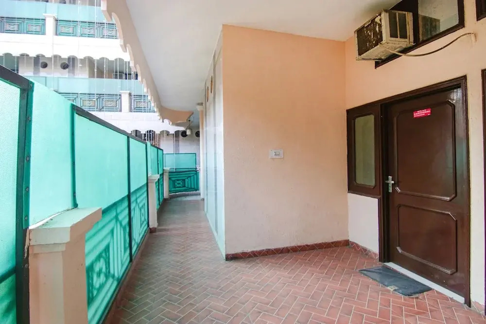 FabHotel Surya Palace 2