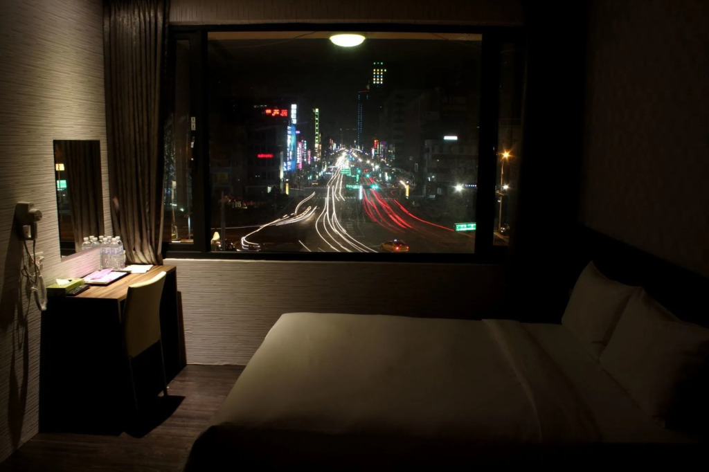 Center Hotel