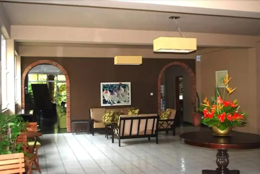The Mandeville Hotel