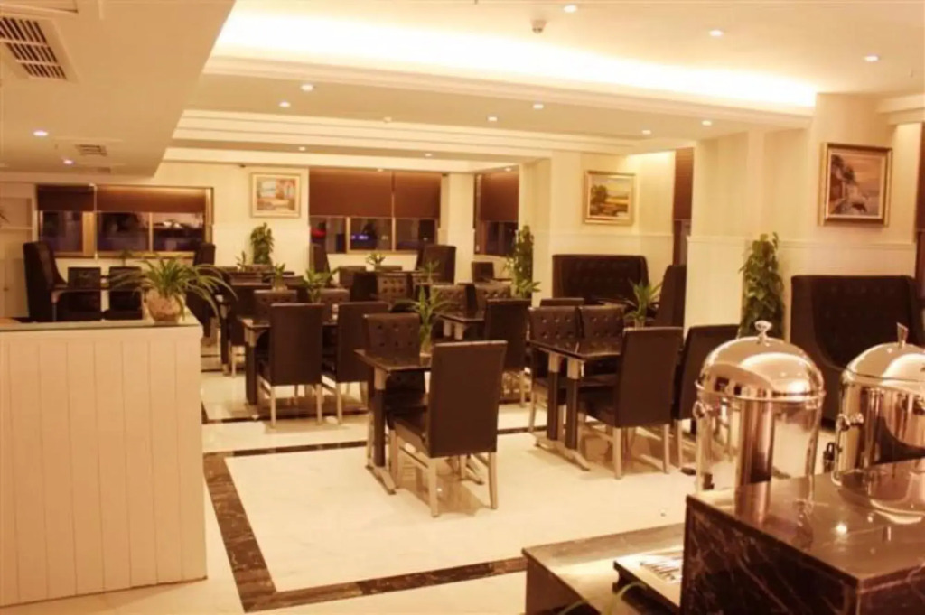 Lingshang Hotel