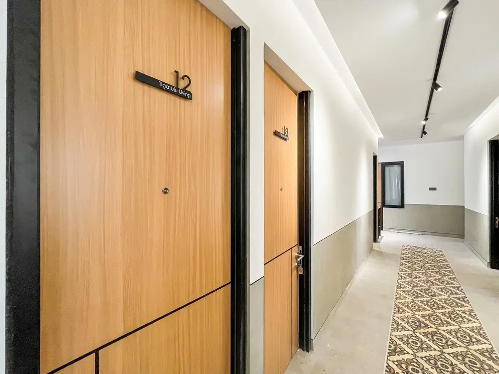 Urbanview Tigatuju Living Blitar