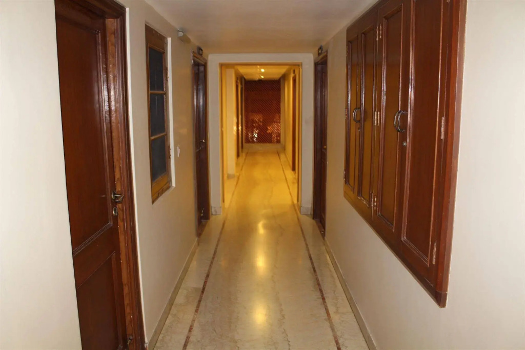 Hotel H R Palace