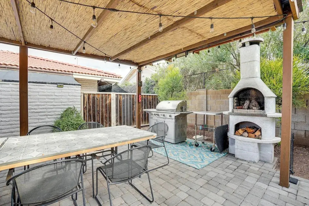 Luxurious Outdoor Oasis! Spacious Mesa Retreat