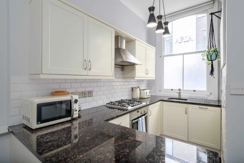 Modern En-Suite Flat - near Islington High Street