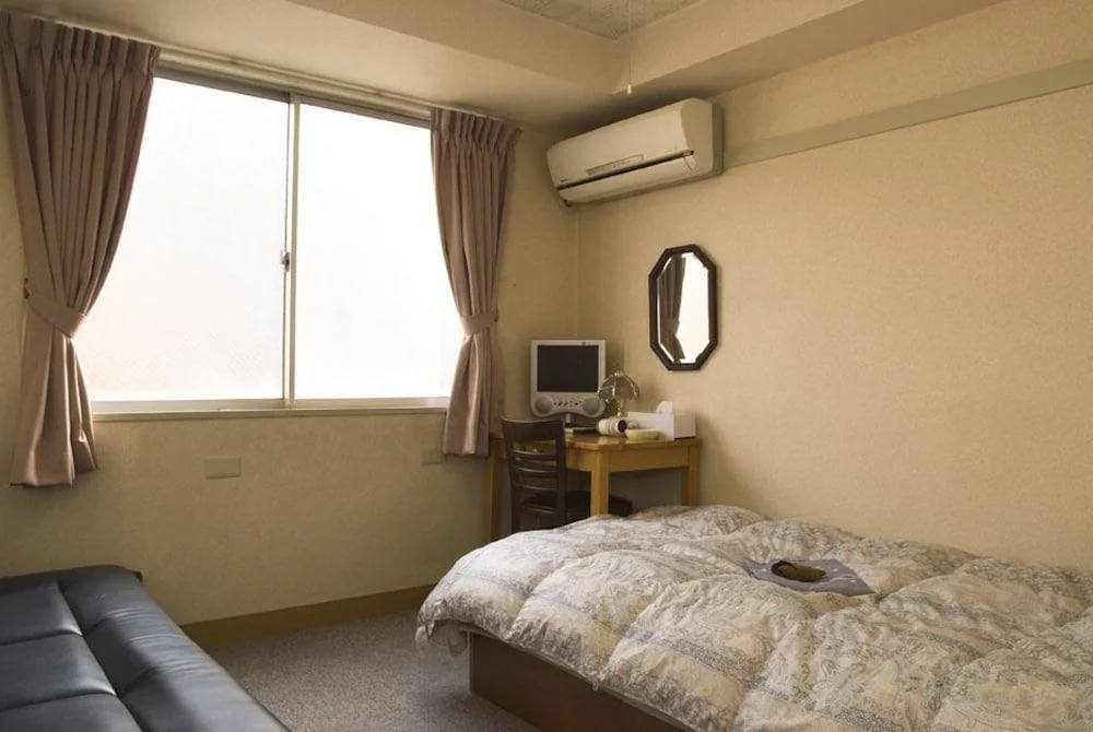 Aoi Hotel