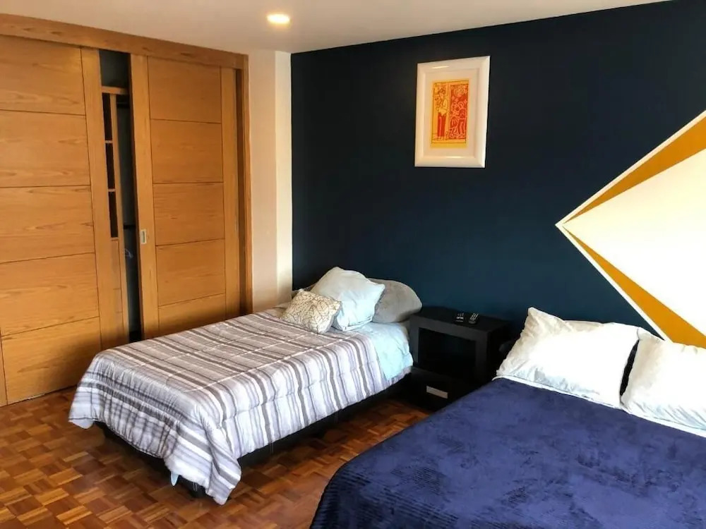 Caravansaro Vazquez de Mella 347 Polanco