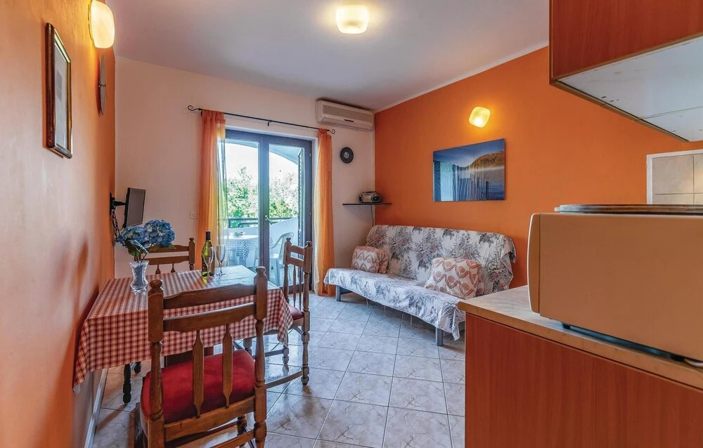 Nice Home in Sisan With Wifi and 1 Bedrooms