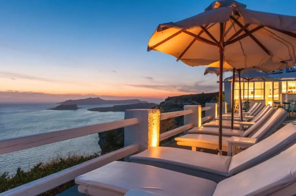 Artemis Suites