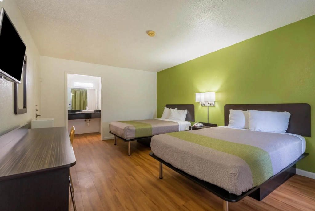 Motel 6-Troy, OH