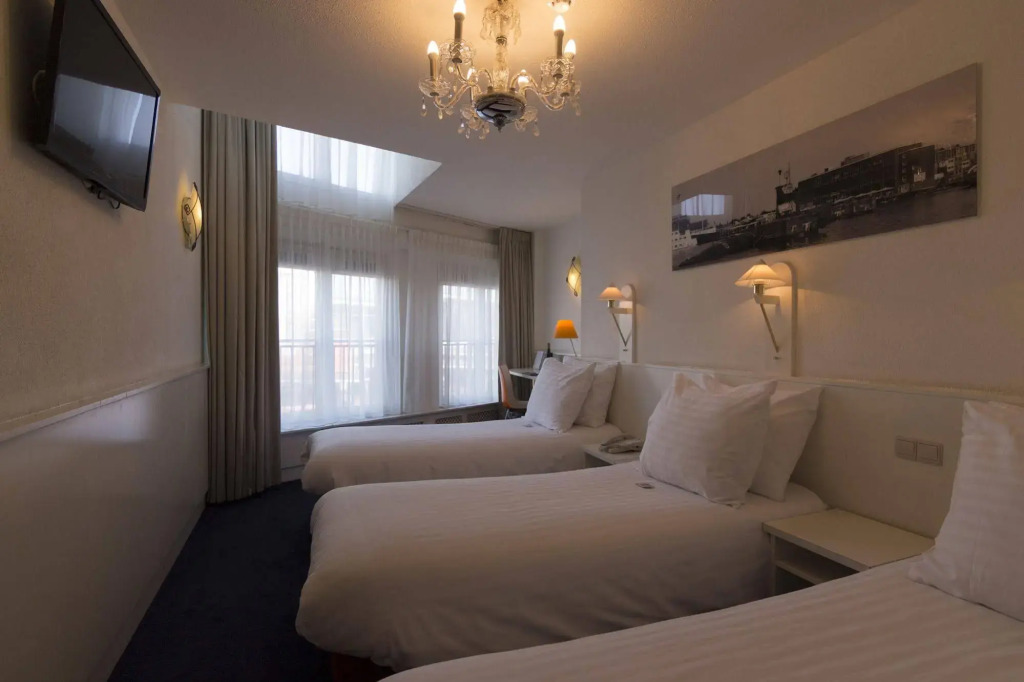 Multatuli Hotel