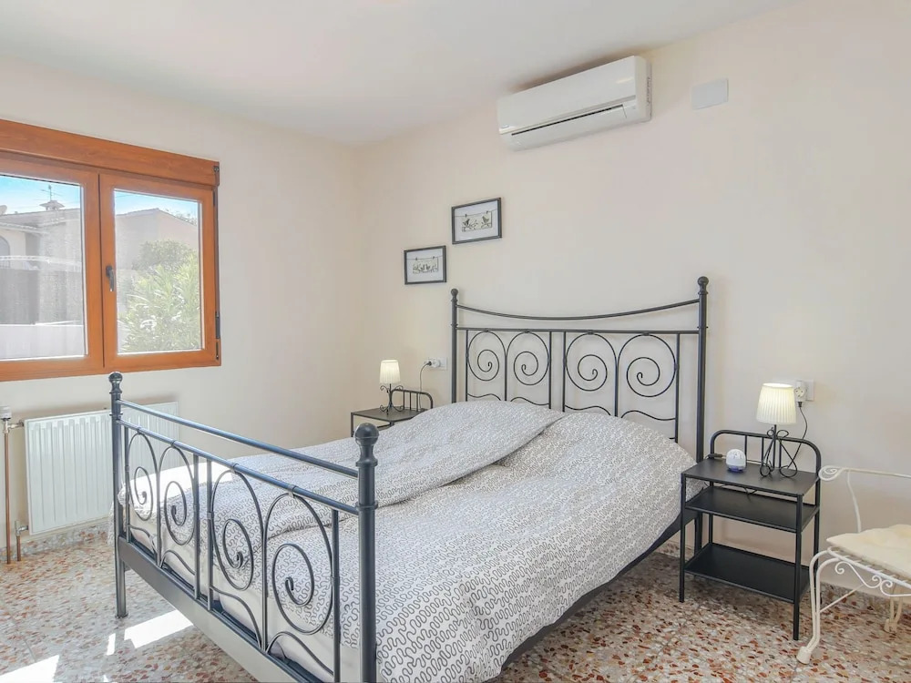 Stunning Villa in Moraira With Swimming Pool