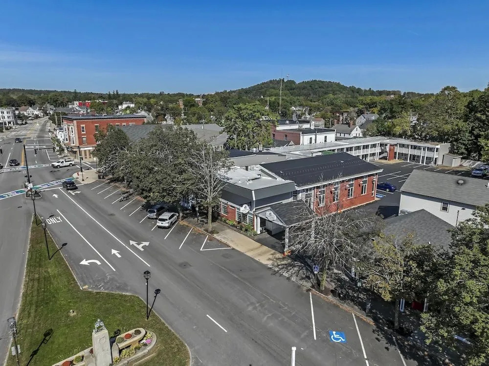Downtown Dover Inn