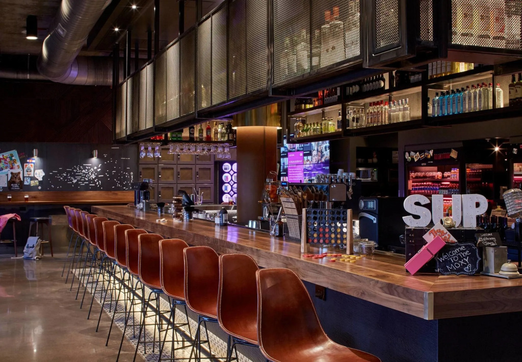 MOXY Denver Cherry Creek