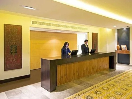 Burda 41 Hotel & Suites