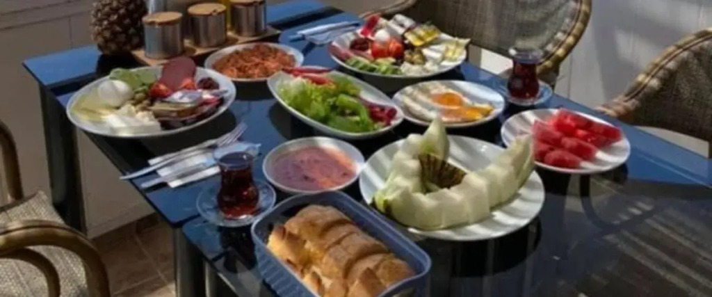 Acer Gunes Otel