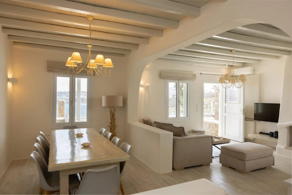 Luxury House with with Jetted Tub & Sea View 3AB