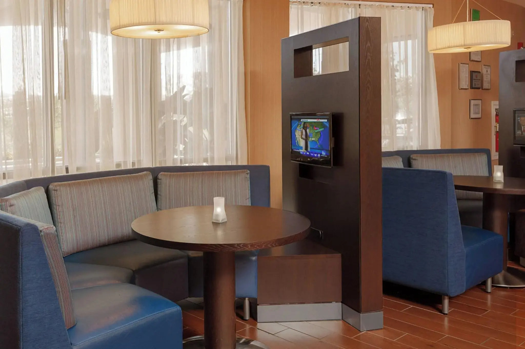 Courtyard by Marriott Harrisburg Hershey