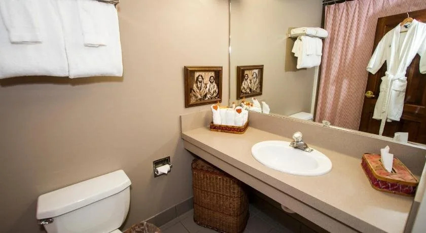 River Rock Lodge