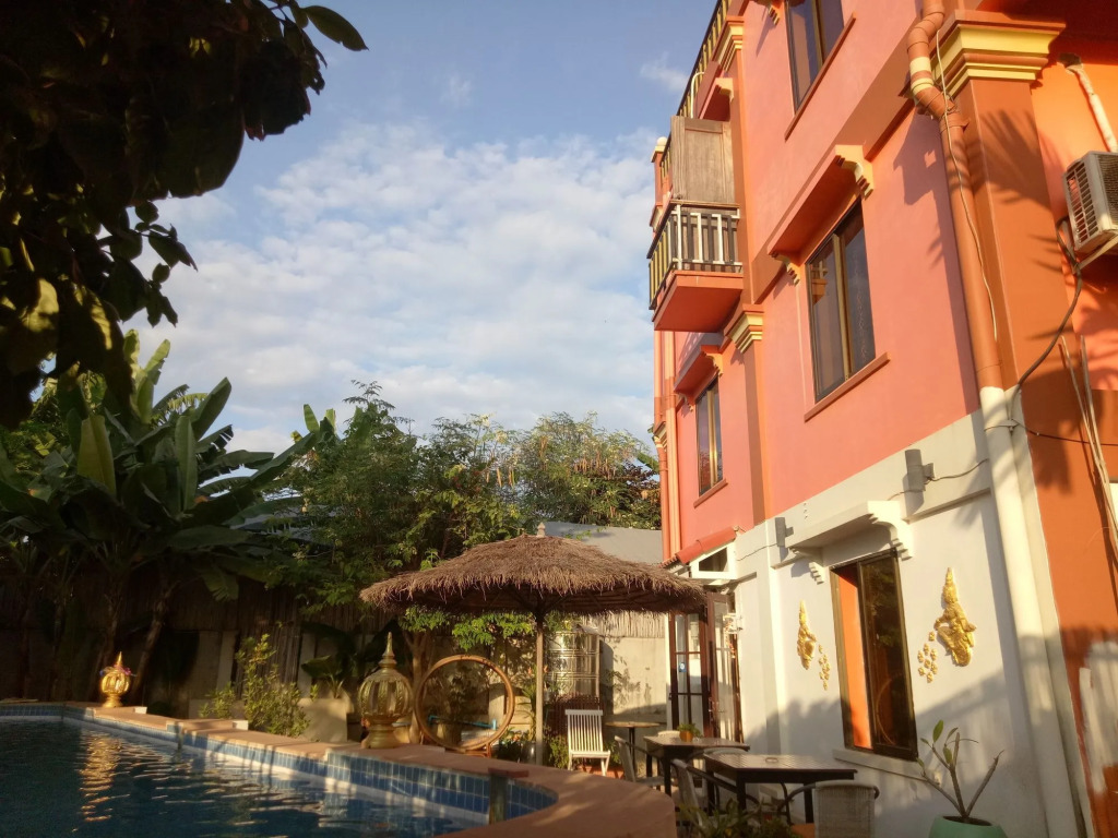 The Cashew Nut Guesthouse