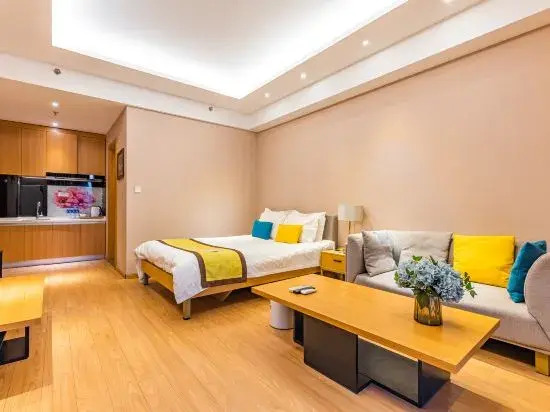 Dolphin Bay Apartment (Changchunyi New Territories Shop)
