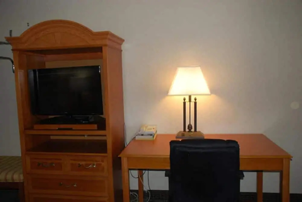 Chief Motel