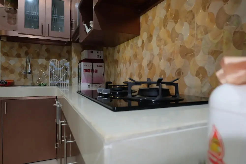 Simply Homy Guest House Uty Kronggahan