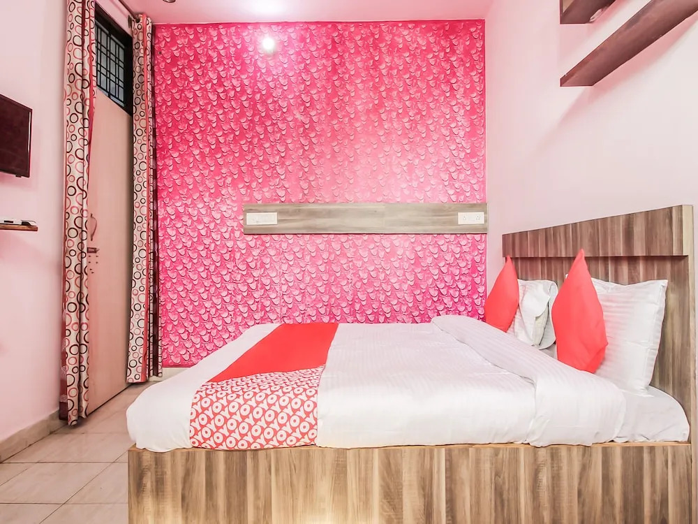 Hotel Galaxy Guest House