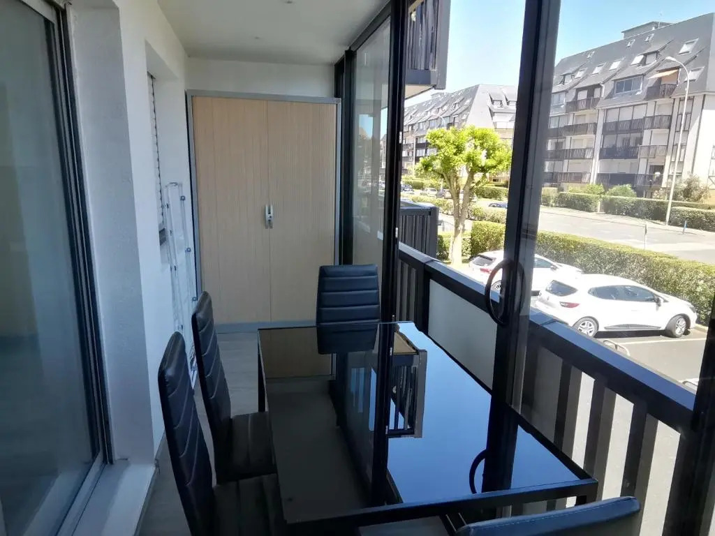 Bel Appartement face au paleospace