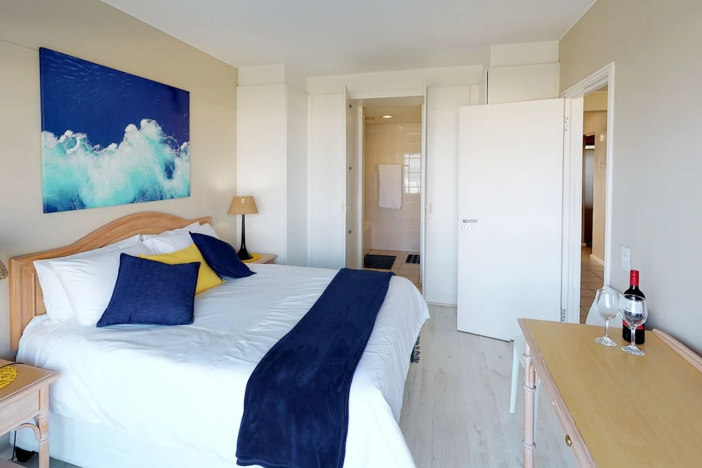 Dolphin Beach Hotel Self Catering Apartments