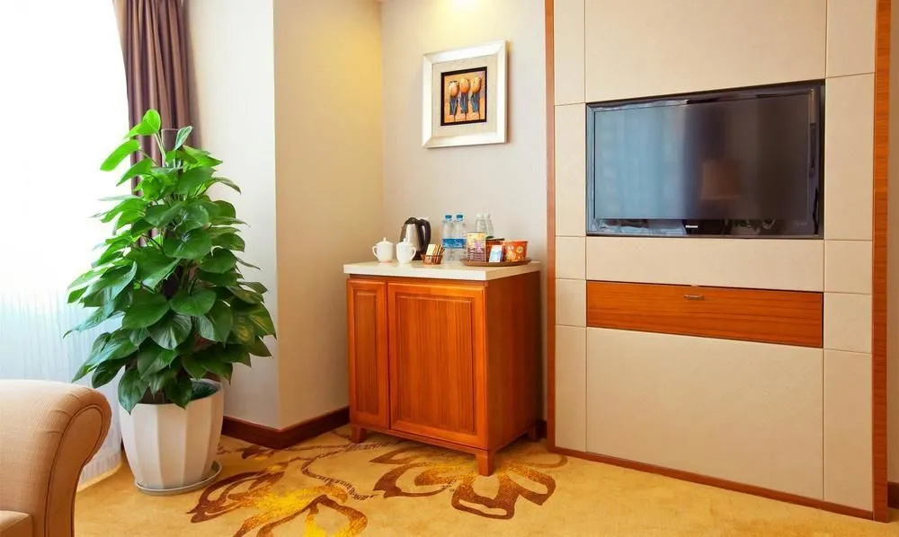 Chengdu Babao Grand Hotel