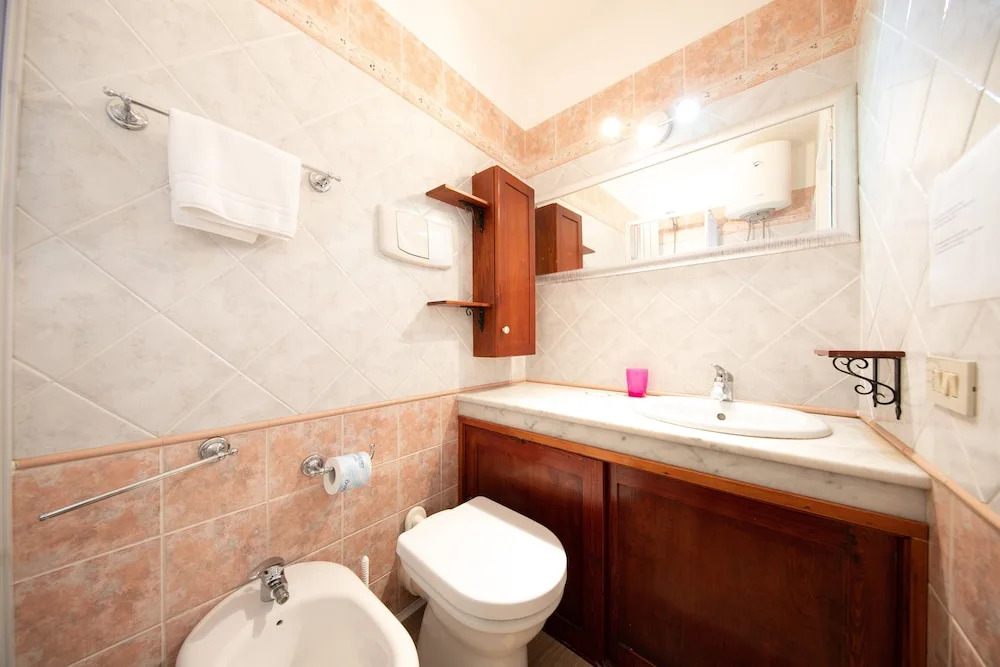 Kefa Holiday - Sofia Apartment