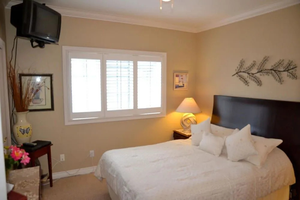 Graystone Bed & Breakfast
