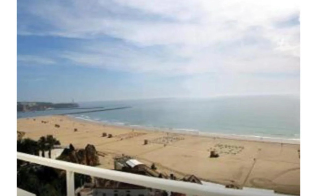 Hotel Avenida Praia