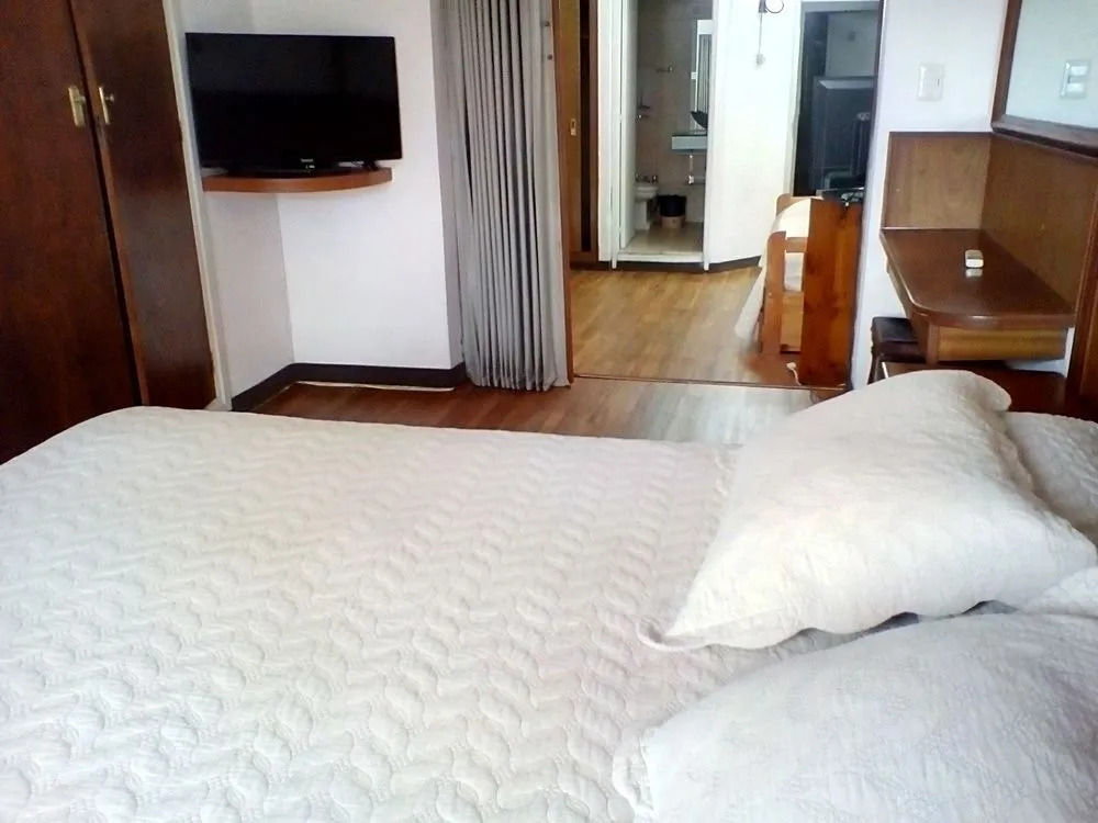 Hotel Oasis