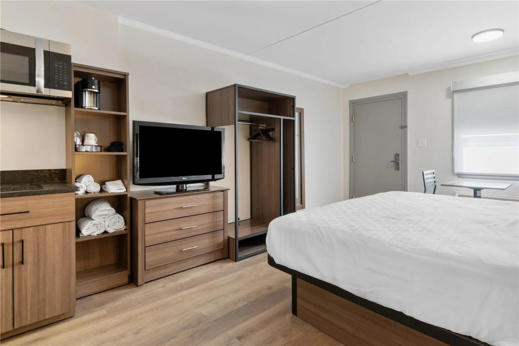 SureStay Studio by Best Western Paradise Lancaster County
