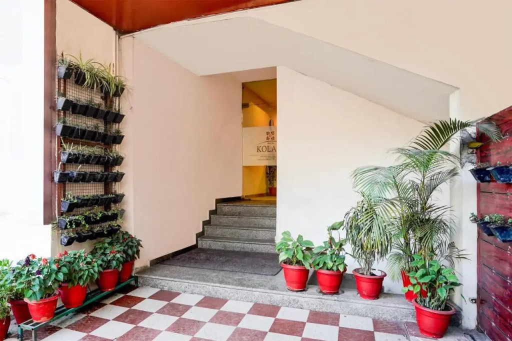OYO Rooms Railway Station Raja Road 1