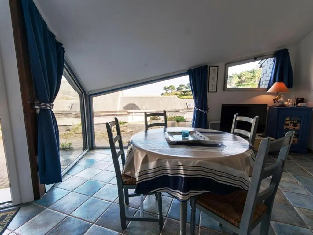 Appartement Le Palais, 2 pièces, 4 personnes - FR-1-418-102