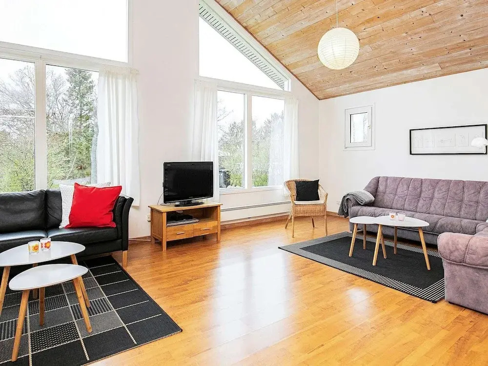 10 Person Holiday Home in Fjerritslev-by Traum