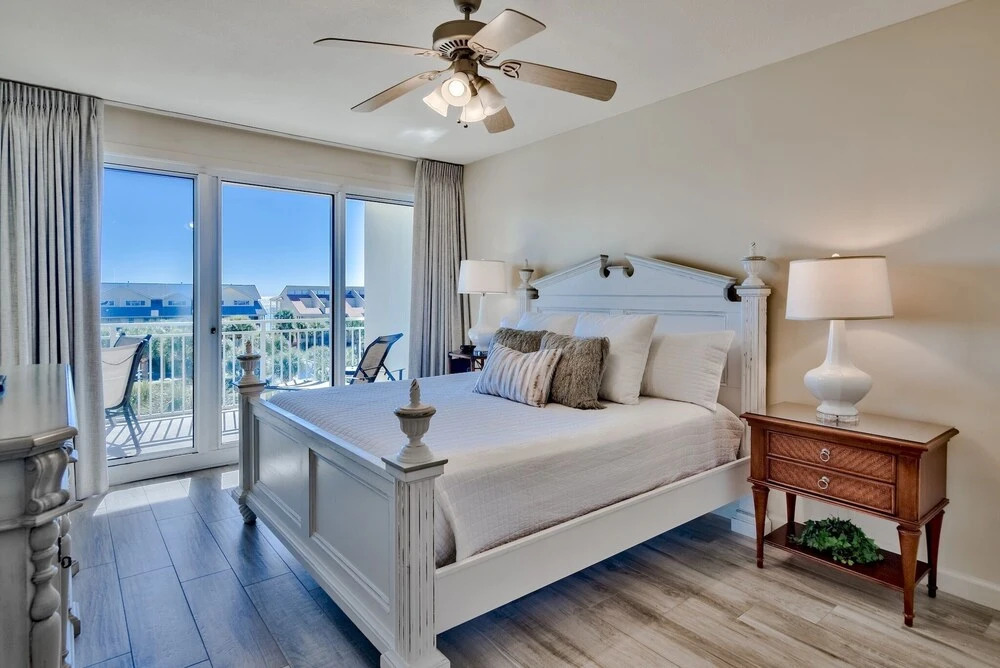 Sterling Gem Heated Pool Beach Front