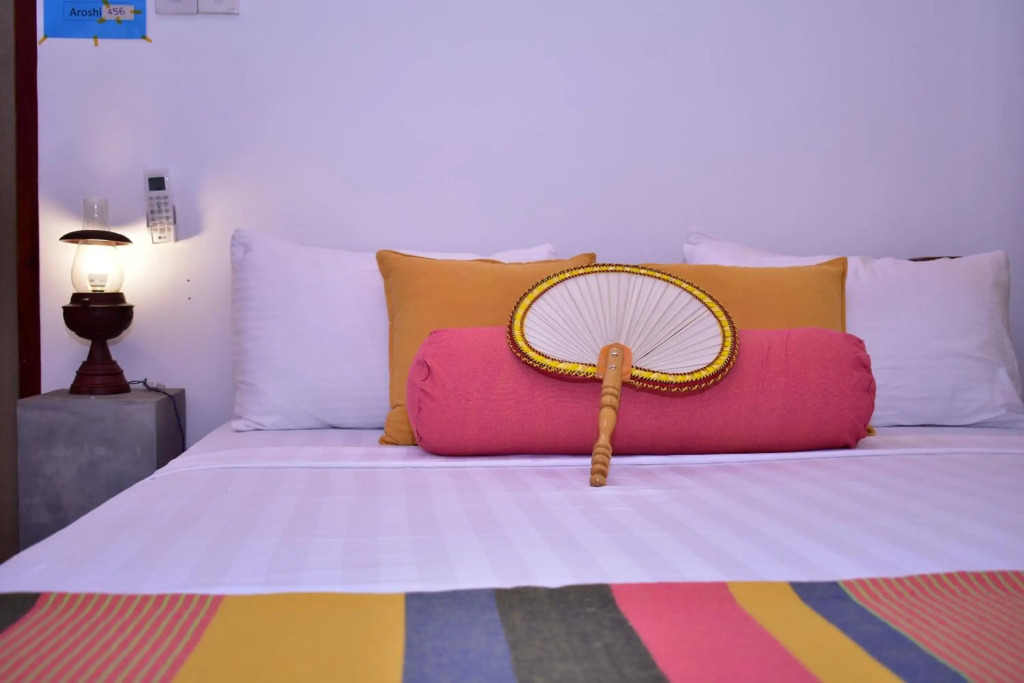 Villa Aroshina with Free drop off and pick up Galle city by Tuk Tuk