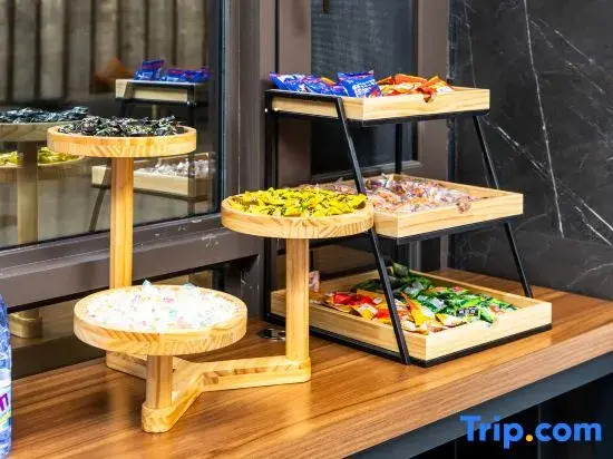 Jinjiang Metropolo Tianjin Meijiang Convention and Exhibition Center Hotel