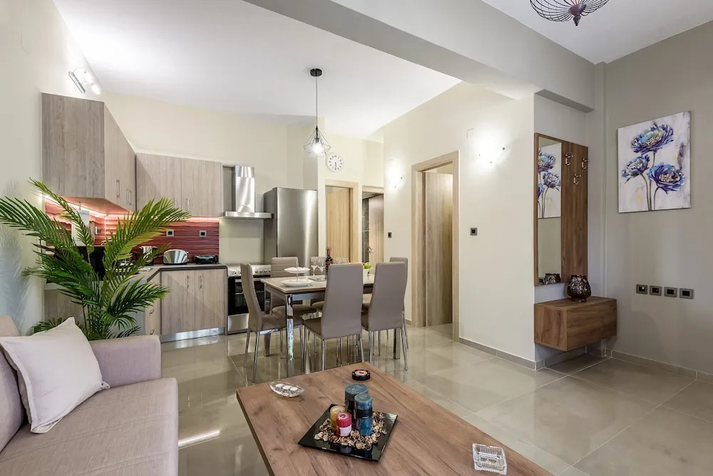 Giannas apartment 'SUPERB SPOT'
