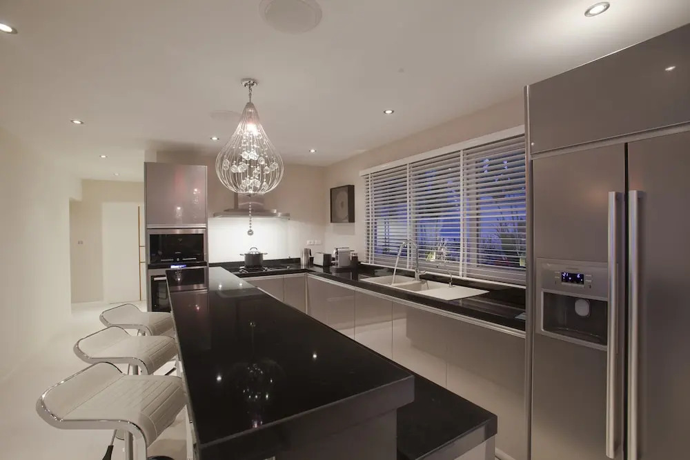 Villa Sarasuz is a 5 Star Luxury Villa Located on the Prestigious Bophut Hill